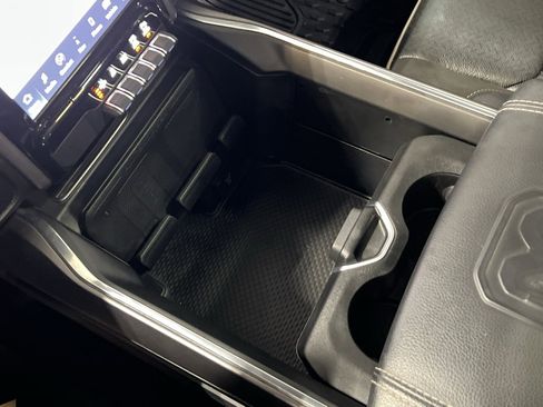 Used 2023 RAM 1500 Laramie image 24