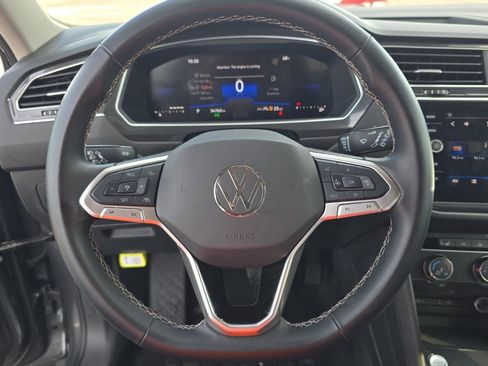 Used 2024 Volkswagen Tiguan S image 6
