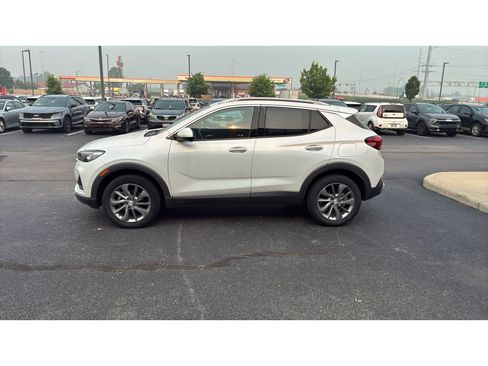 Used 2023 Buick Encore GX Essence w/ Experience Buick Package AWD/4WD image 6