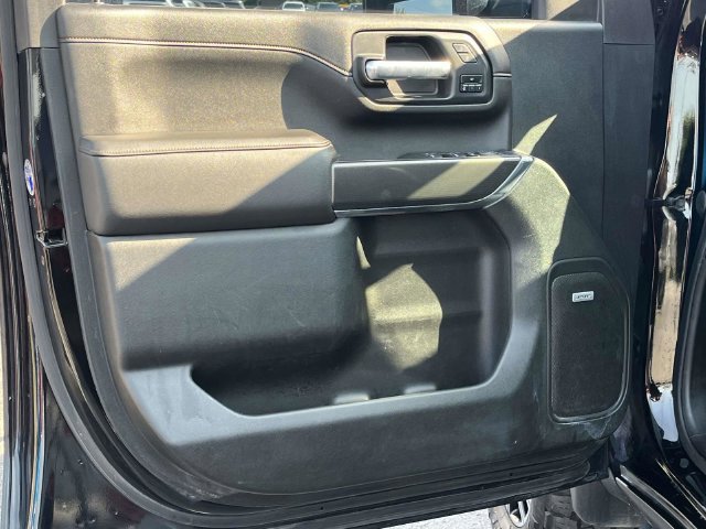 Used 2020 GMC Sierra 2500 AT4 w/ AT4 Premium Package AWD/4WD image 15