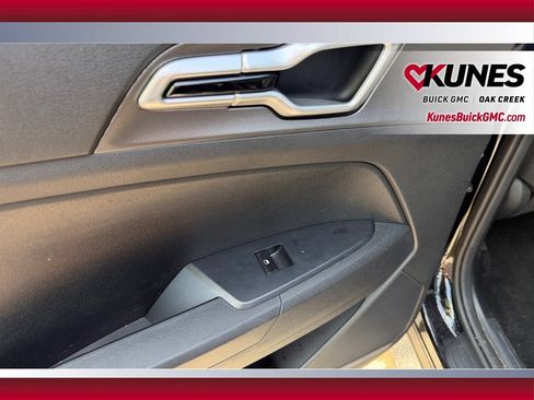 Used 2026 Kia Sportage LX FWD image 34
