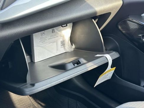 New 2025 Chevrolet Trax LT w/ Driver Confidence Package image 27