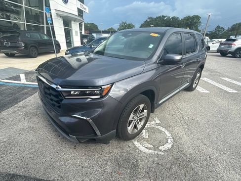 Used 2024 Honda Pilot EX-L image 4