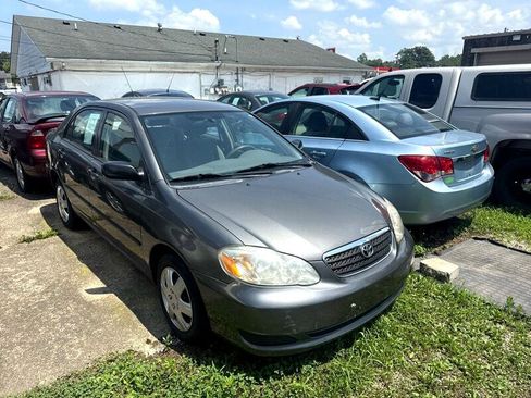 Used 2006 Toyota Corolla CE image 2