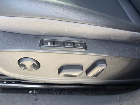 Used 2023 Volkswagen ID.4 Pro S image 19