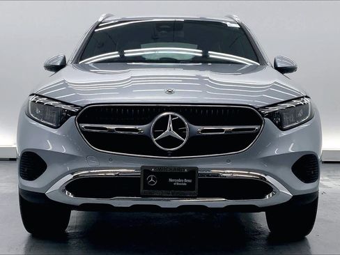 Used 2026 Mercedes-Benz GLC 300 image 8