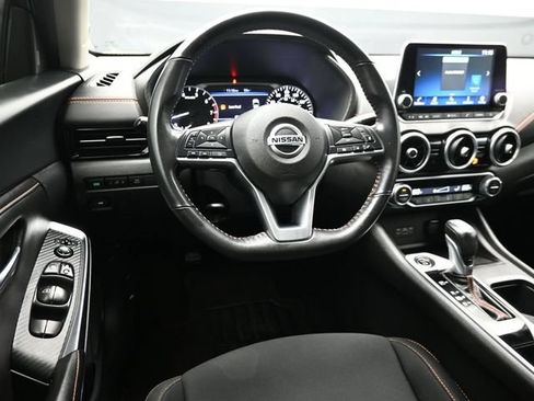 Used 2023 Nissan Sentra SR FWD image 17