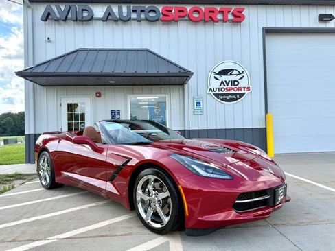 Used 2014 Chevrolet Corvette Stingray Convertible w/ 3LT Preferred Equipment Group RWD image 18