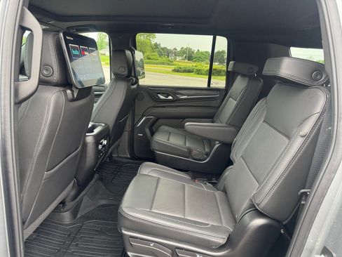 Certified 2024 GMC Yukon XL Denali w/ Denali Reserve Package AWD/4WD image 16