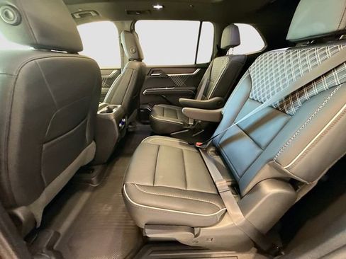 Certified 2024 GMC Acadia Denali w/ LPO, Floor Liner Package image 20