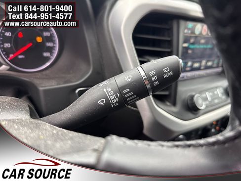 Used 2019 GMC Acadia SLT image 26