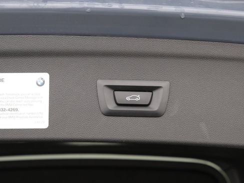 Used 2024 BMW iX xDrive50 w/ Premium Package AWD/4WD image 39