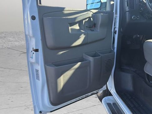 Certified 2024 GMC Savana 2500 w/ Driver Convenience Package image 33