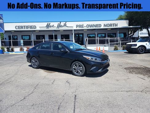 Used 2024 Kia Forte LXS FWD image 1