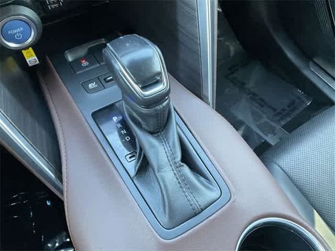 Used 2021 Toyota Venza XLE w/ Softex Package image 23