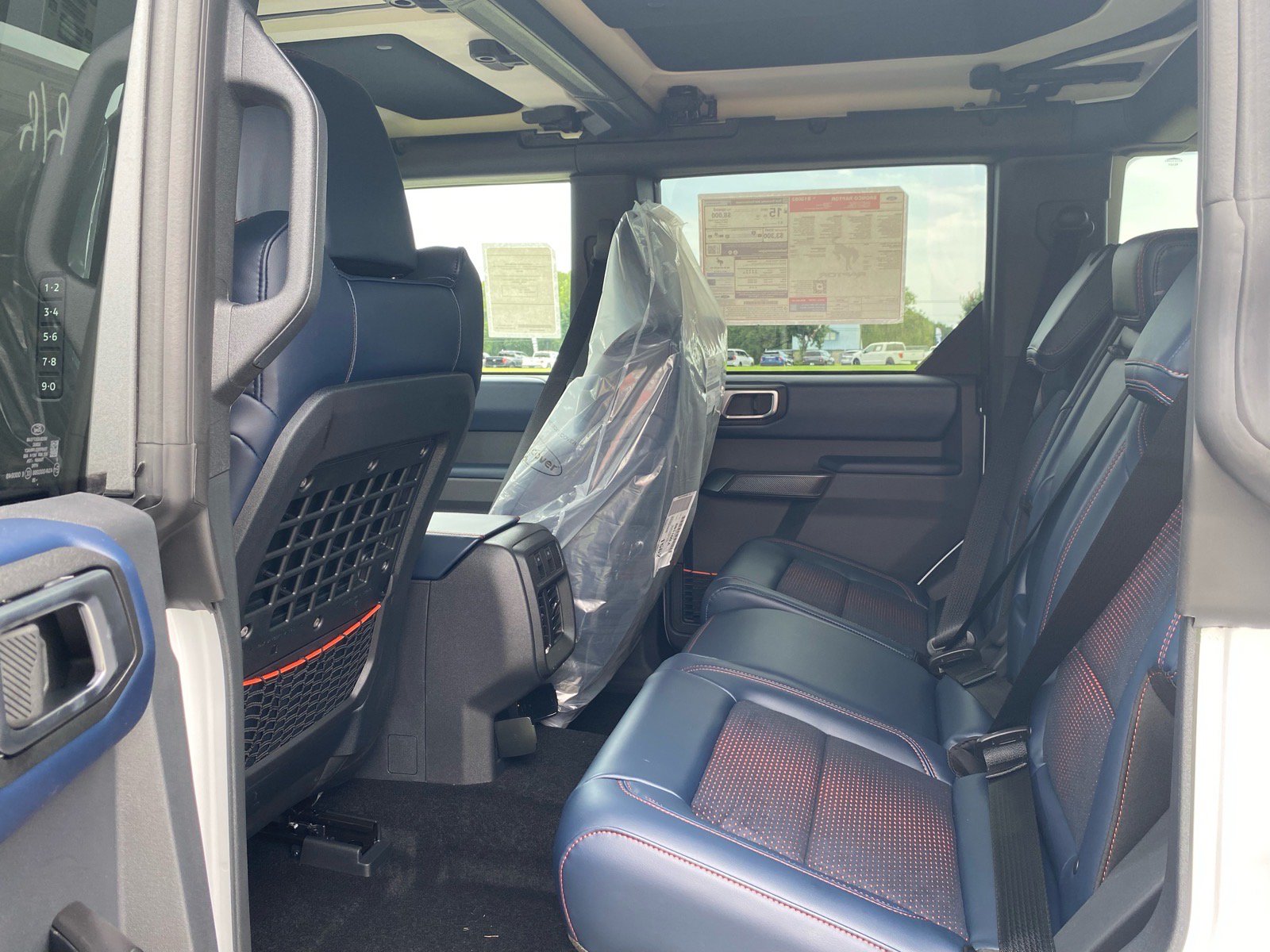 New 2026 Ford Bronco Raptor w/ Interior Carbon Fiber Pack AWD/4WD image 17