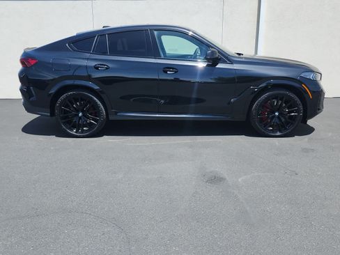 New 2027 BMW X6 xDrive40i w/ Climate Comfort Package AWD/4WD image 3