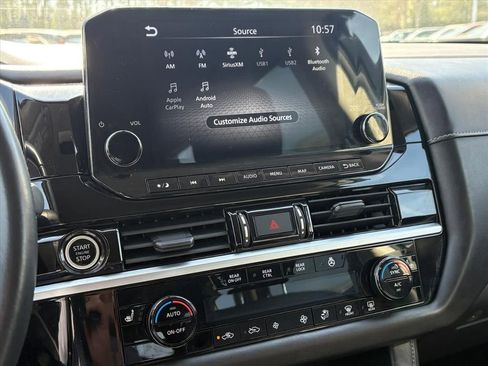 Certified 2022 Nissan Pathfinder SL image 12