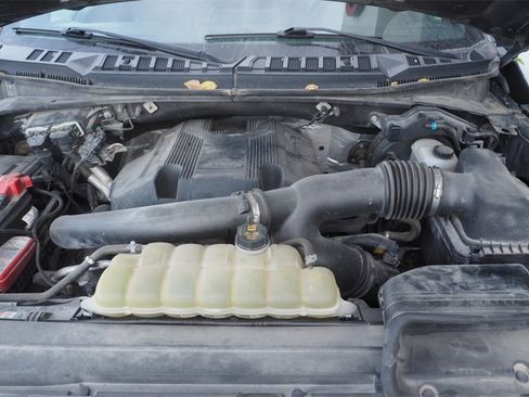 Used 2019 Ford F150 Lariat w/ Equipment Group 502A Luxury image 28