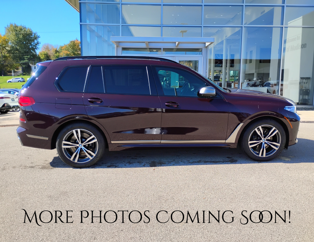 Used 2021 BMW X7 M50i w/ Dynamic Handling Package AWD/4WD image 2