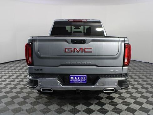 New 2026 GMC Sierra 1500 SLT image 26