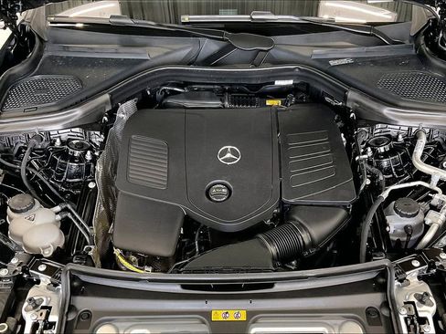 New 2026 Mercedes-Benz GLC 300 4MATIC image 16