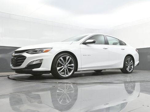 Used 2024 Chevrolet Malibu LT FWD image 35