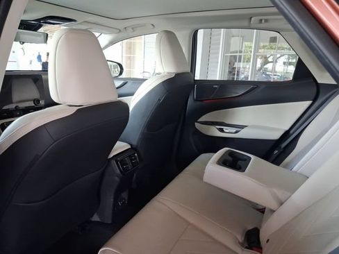 Used 2025 Lexus NX 350h AWD w/ Accessory Package (K3) image 5
