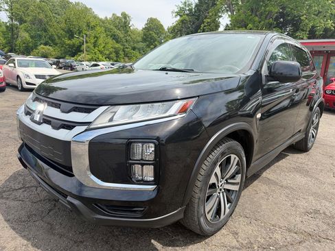 Used 2020 Mitsubishi Outlander Sport ES FWD image 1