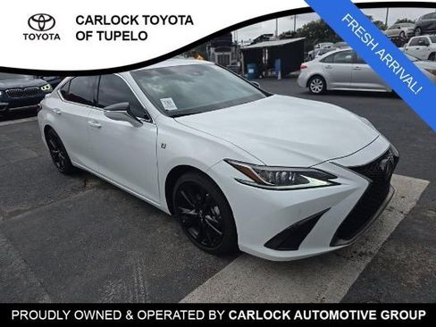 Used 2024 Lexus ES 350 F Sport w/ Accessory Package (Z2) FWD image 3