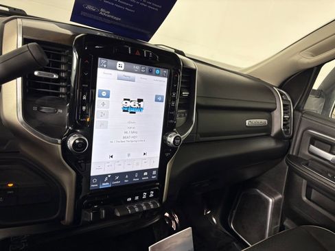 Used 2024 RAM 2500 Laramie image 18