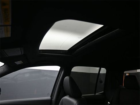 New 2026 Honda Ridgeline Black Edition image 12