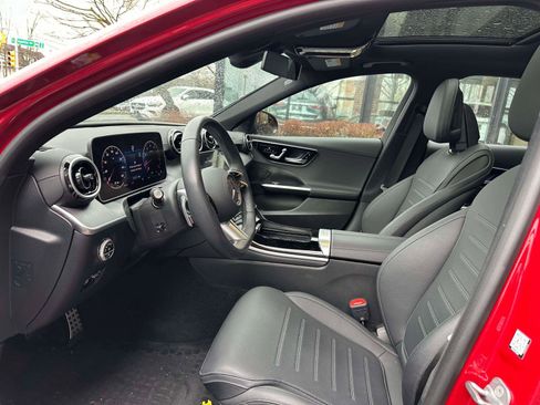 Used 2025 Mercedes-Benz C 300 4MATIC Sedan image 13
