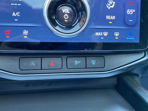 Used 2022 Ford Expedition Timberline AWD/4WD image 19
