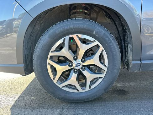 Certified 2023 Subaru Forester Premium image 19