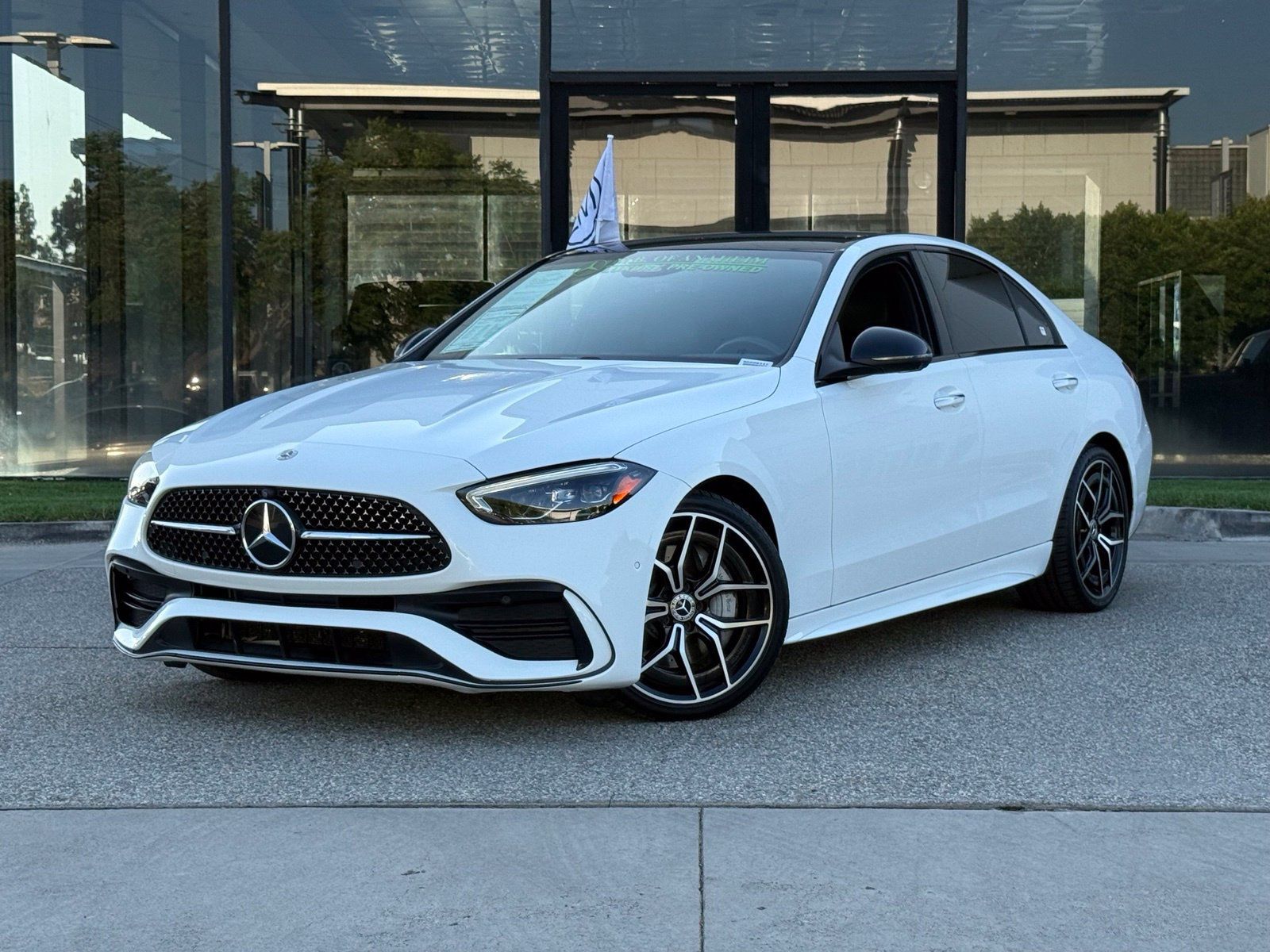 Used 2022 Mercedes-Benz C 300 Sedan image 2