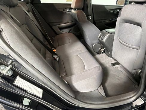 Used 2023 Chevrolet Malibu LT image 15