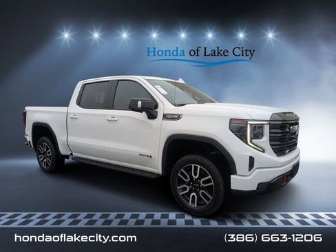 Used 2024 GMC Sierra 1500 AT4 w/ Technology Package image 1