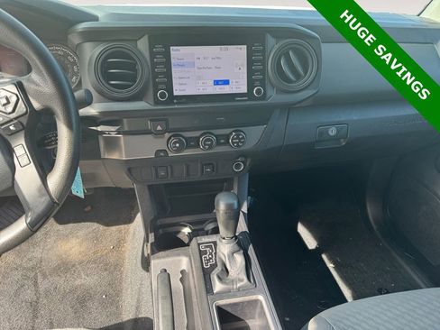 Used 2020 Toyota Tacoma SR image 11