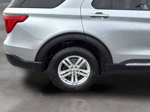 Certified 2022 Ford Explorer XLT w/ Class IV Trailer Tow Package image 23