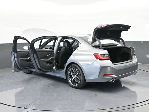 Used 2025 BMW 330i Sedan image 78