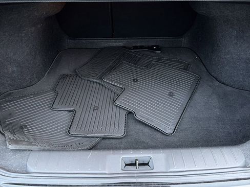 Certified 2023 Nissan Sentra SR w/ SR Premium Package image 10