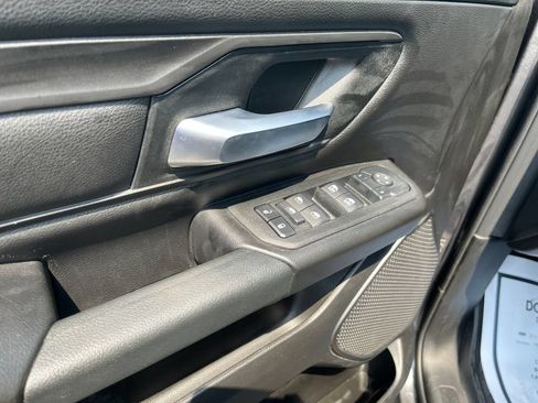 Used 2025 RAM 1500 Tradesman w/ Night Edition AWD/4WD image 11