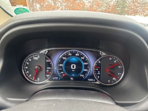 Used 2019 GMC Acadia Denali image 3