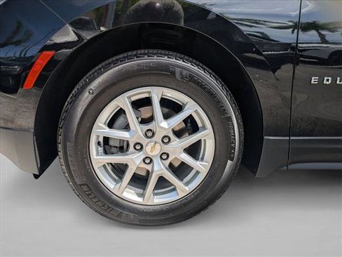 Used 2023 Chevrolet Equinox LT FWD image 21