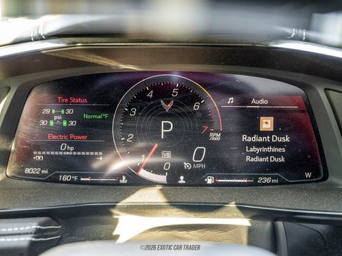Used 2025 Chevrolet Corvette E-Ray AWD/4WD image 45
