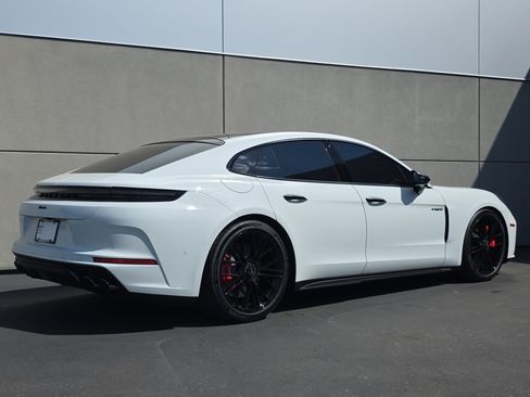 Certified 2025 Porsche Panamera Turbo AWD/4WD image 7