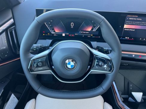 Used 2026 BMW X3 xDrive30 w/ Premium Package image 26