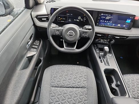 New 2026 Nissan Kicks SV w/ SV Premium Package image 9