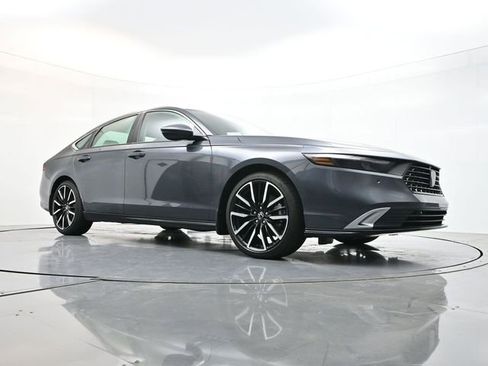Used 2023 Honda Accord Touring image 38